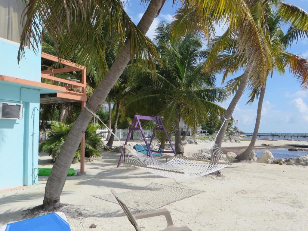 White Sands Inn Marathon Exterior photo